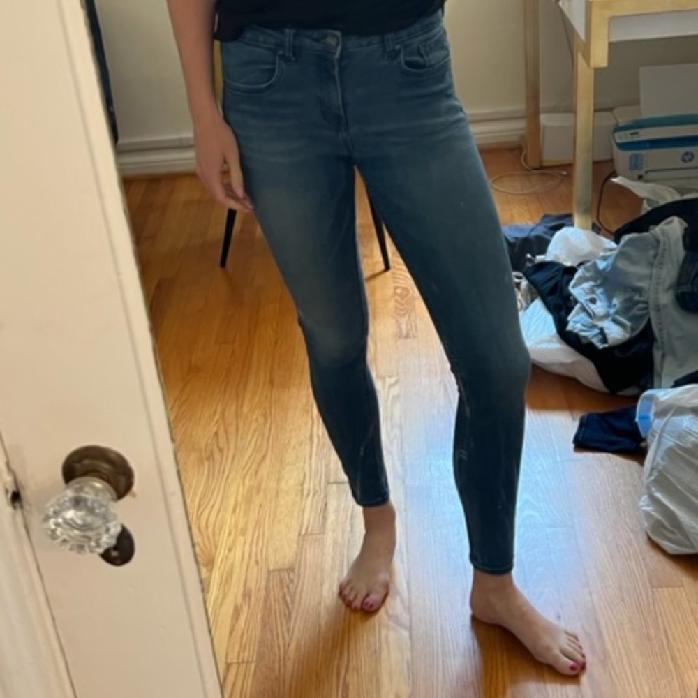 Zara low rise skinny size 4 jeans